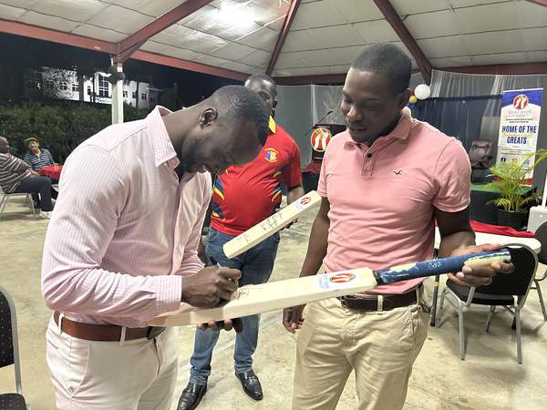 Roach Honored at Special Event Hosted By Cricket Legends Of Barbados
