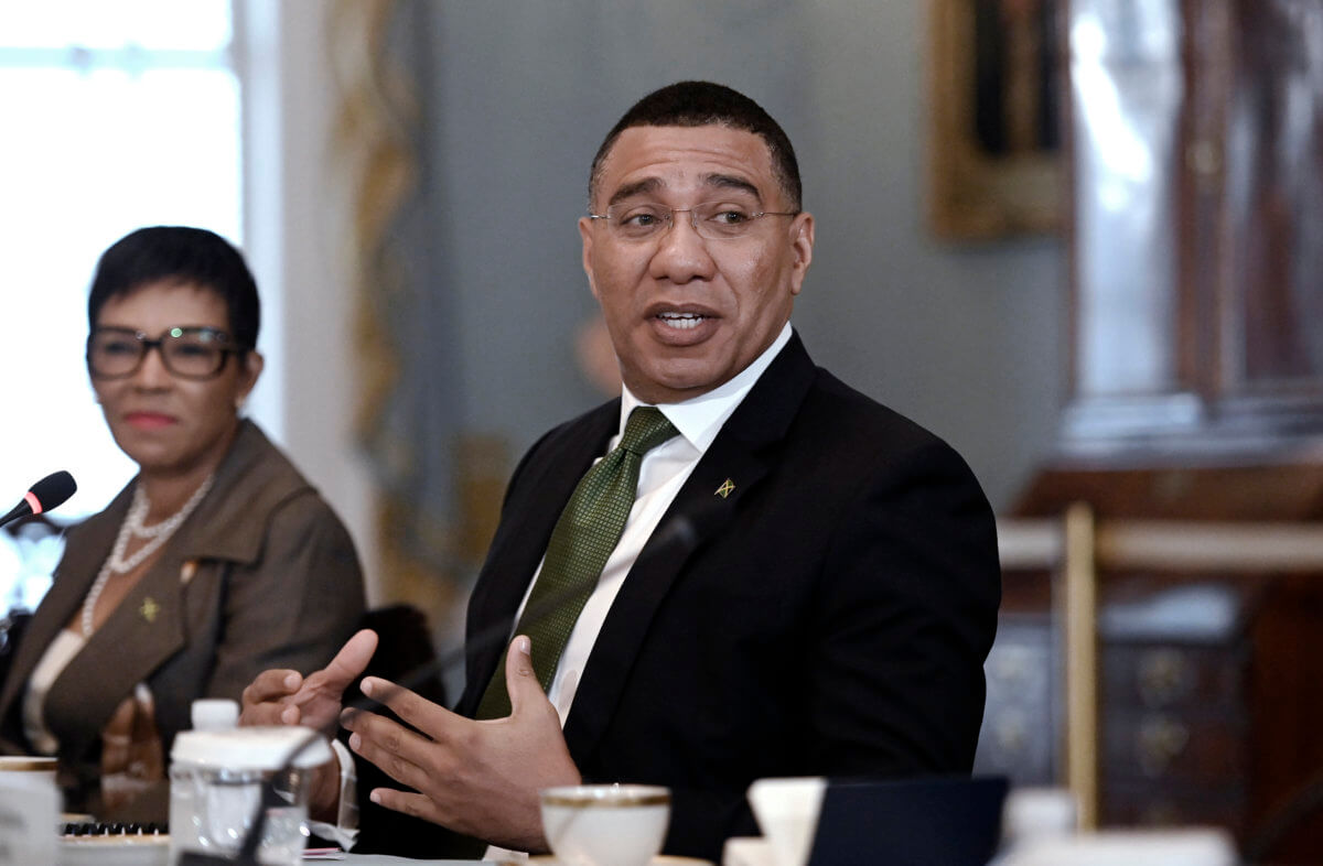 Committee recommends Jamaica as a republic
