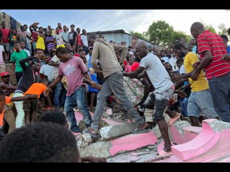 Quake strikes southern Haiti; 4 dead, dozens injured