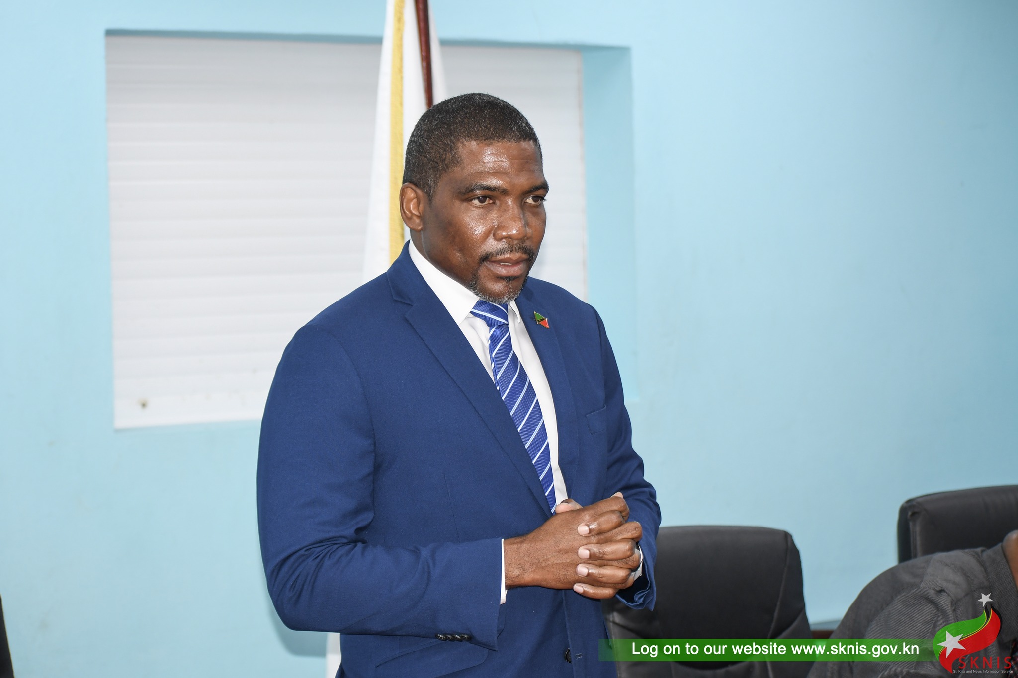 Government Holds Consultation to Discuss Cost of Living Issues