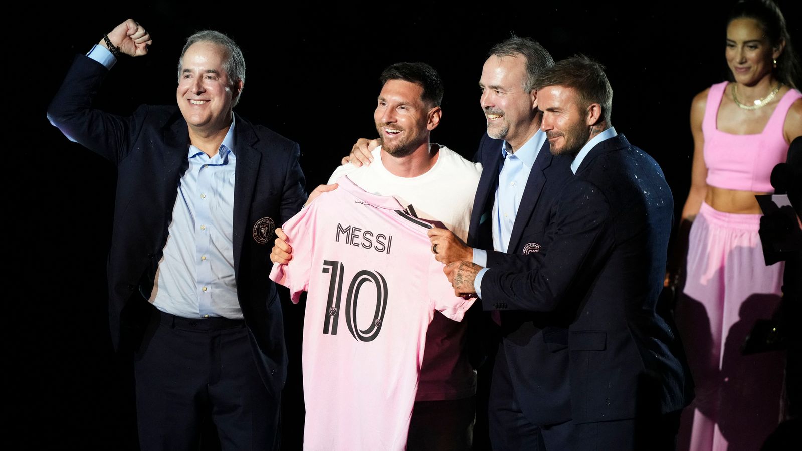 Lionel Messi Joined by David Beckham for ‘Typical Miami Welcome’ at New Club