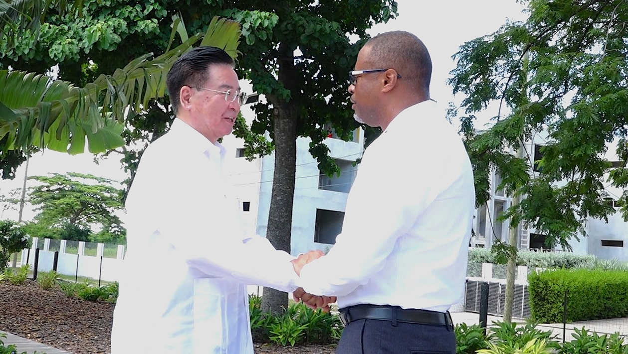 ROC Taiwan Foreign Minister Dr. Wu impressed with the level of development on Nevis