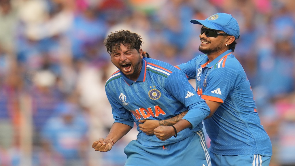 India rout Pakistan by 7 wickets at Cricket World Cup