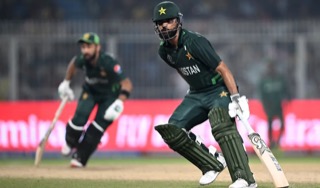 Pakistan Return to Winning Ways with Stylish Victory in Kolkata
