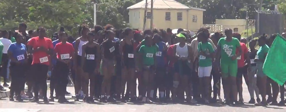 Athletics :  Bianca Williams Stars in GSS Cross Country Senior Girls Event
