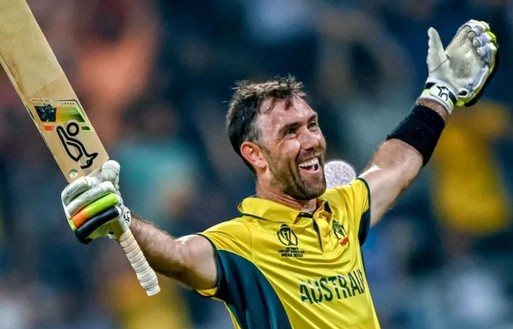 Cricket  : Maxwell Flays Afghanistan