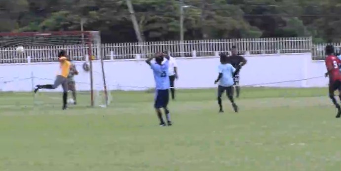 Football :  Ivor Walters Defeats Maude Cross Prep