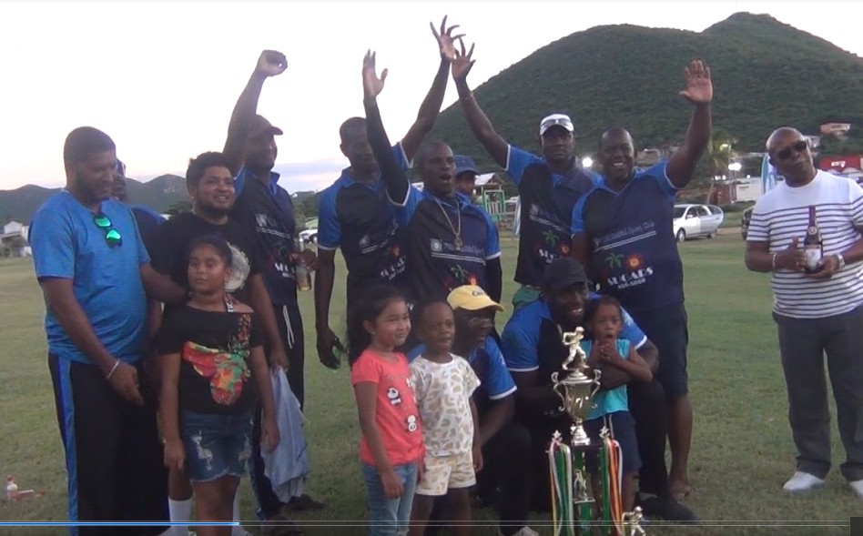 Cricket : St. Maarten Takes Championship Honours in Luther Kelly Over 35 Tournament