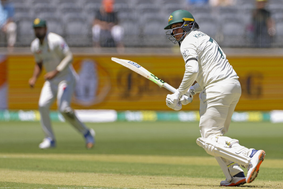 Australia Cricketer Khawaja Wears a Black Armband After a Ban on His ‘All Lives Are Equal’ Shoes