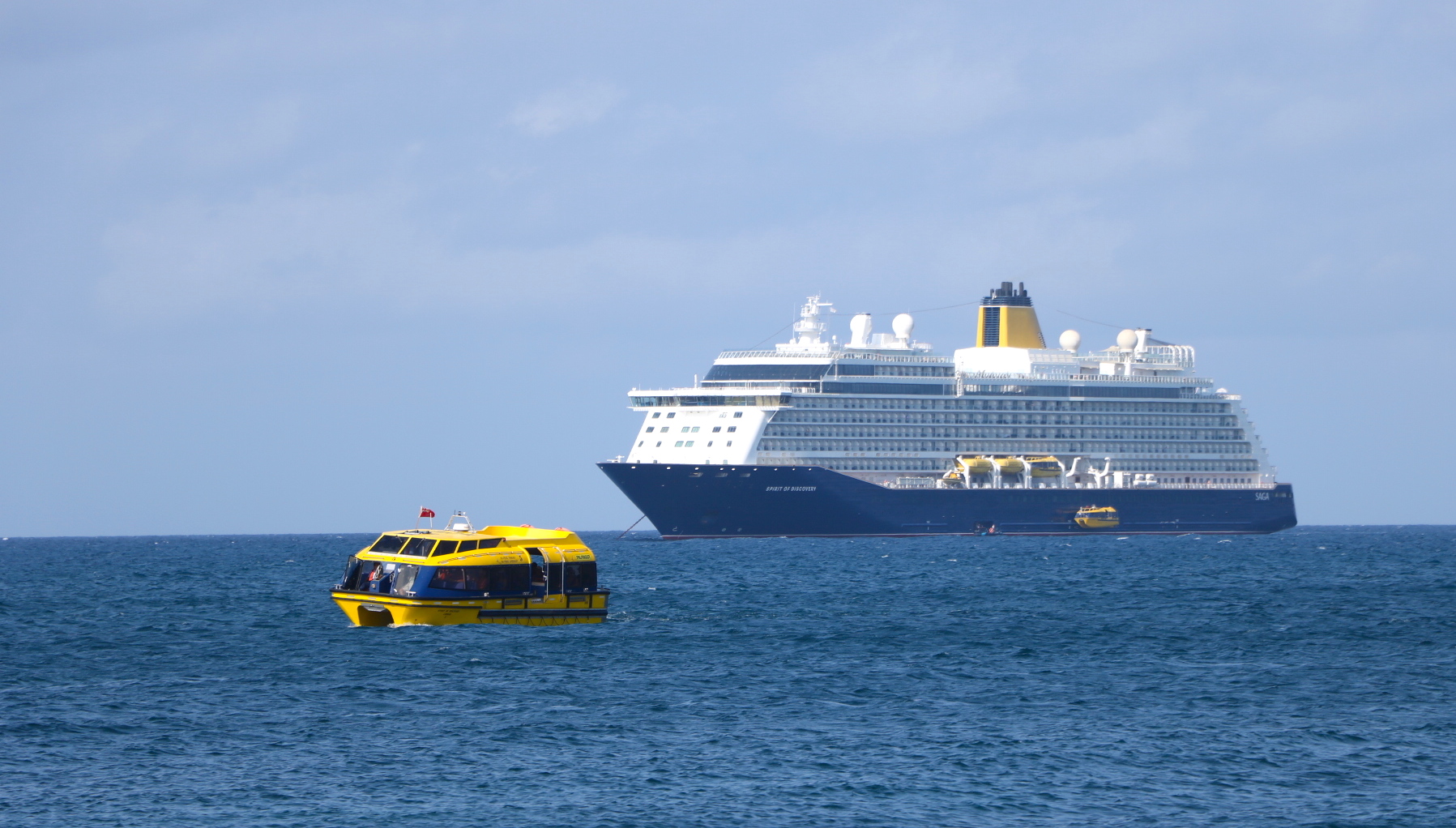 Nevis Tourism Stakeholders Welcome Hundreds of Cruise Passengers from The Spirit Of Adventure