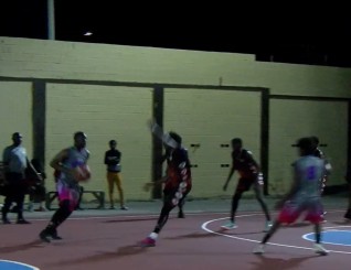 Basketball : Youth And Sports Raiders Defeat St. Paul’s Tuff Knots in Close Match