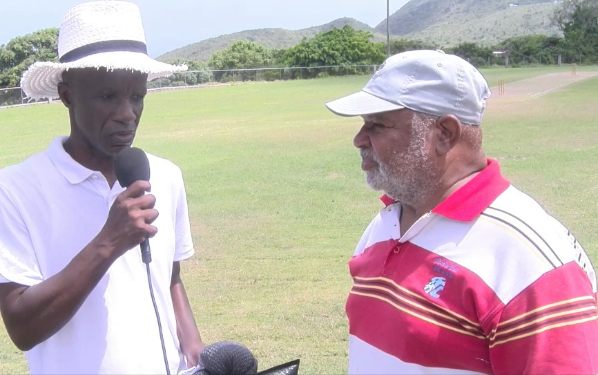 Cricket  : Frankie Claxton Donates to VPL