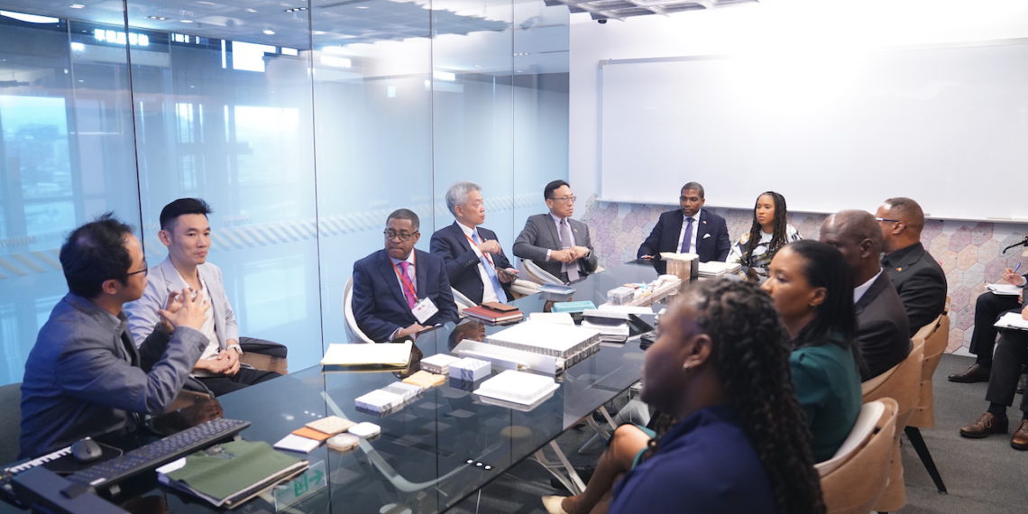 Prime Minister r. Drew Visits MINIWIZ Co Ltd. In Taiwan to Discuss Future Collaborations