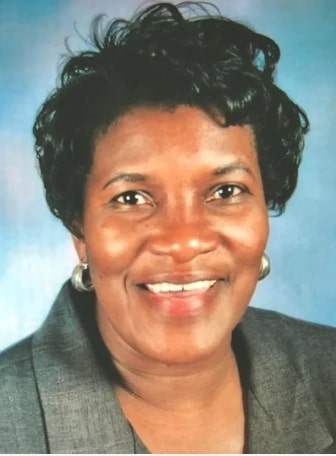 Seven Students Benefit from The Naomi Daniel-Browne NEV-DC Scholarship