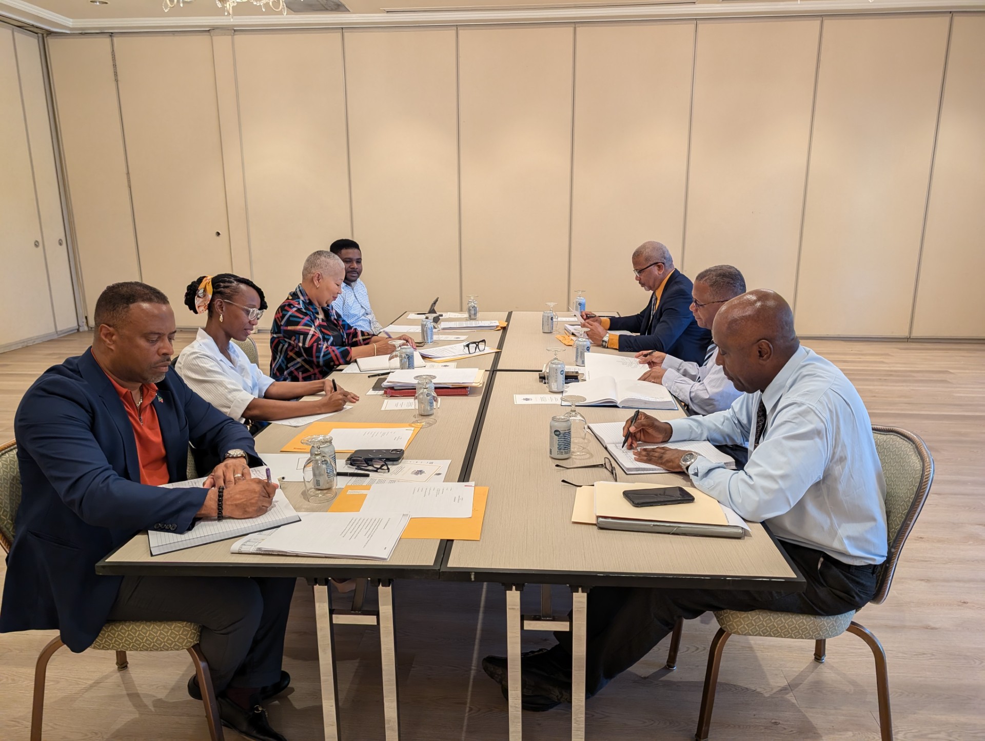 Nevis Island Administration Cabinet Engages in Strategic Planning Discussions During Retreat