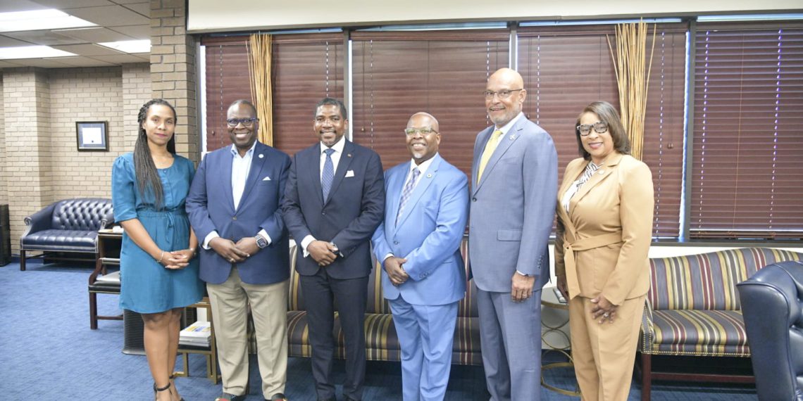 Prime Minister Dr Drew Strengthens Educational Ties During Visit to Southern University And A&M College