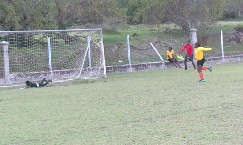 Football  : Team Yellow Beats Team Orange
