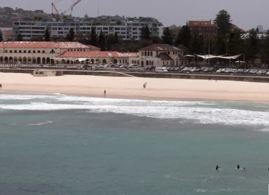 Cricket  : Australia And England in Joint Tribute to Bondi Victims