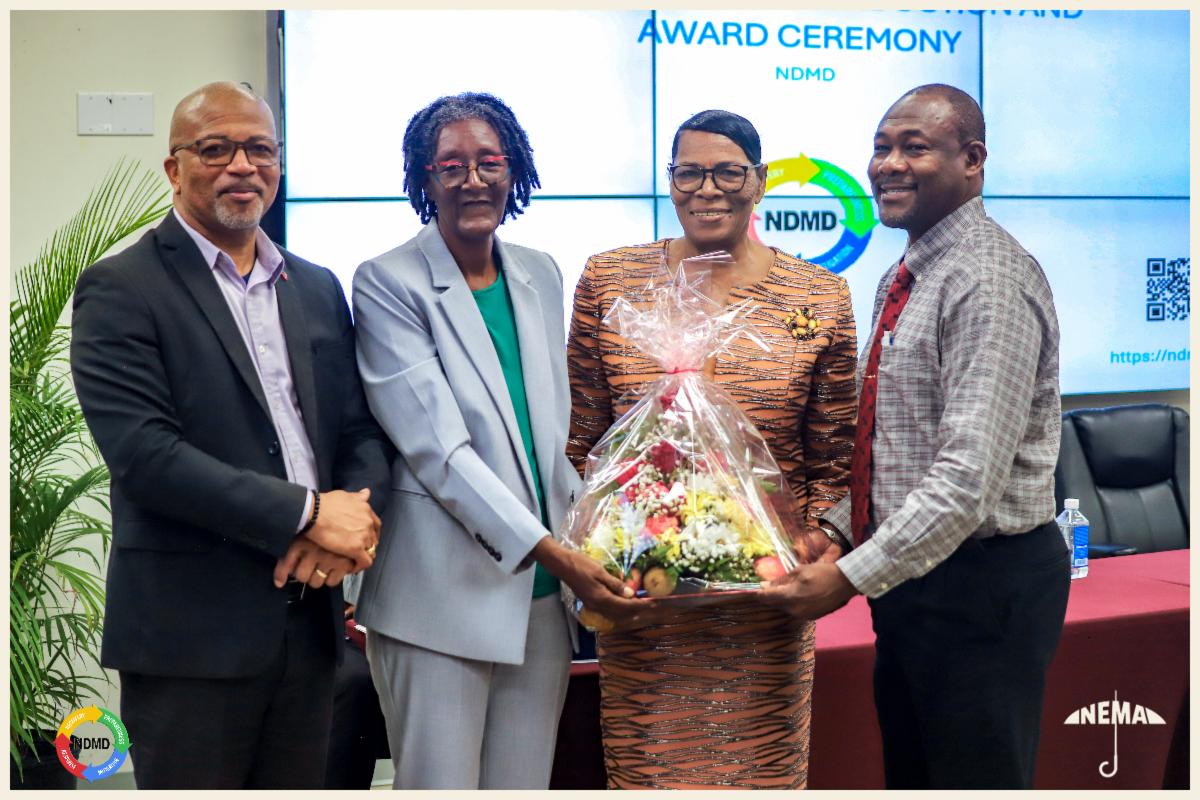 NDMD Inducts New District Chairs and Honours Decades of Volunteer Service at District Managers Meeting