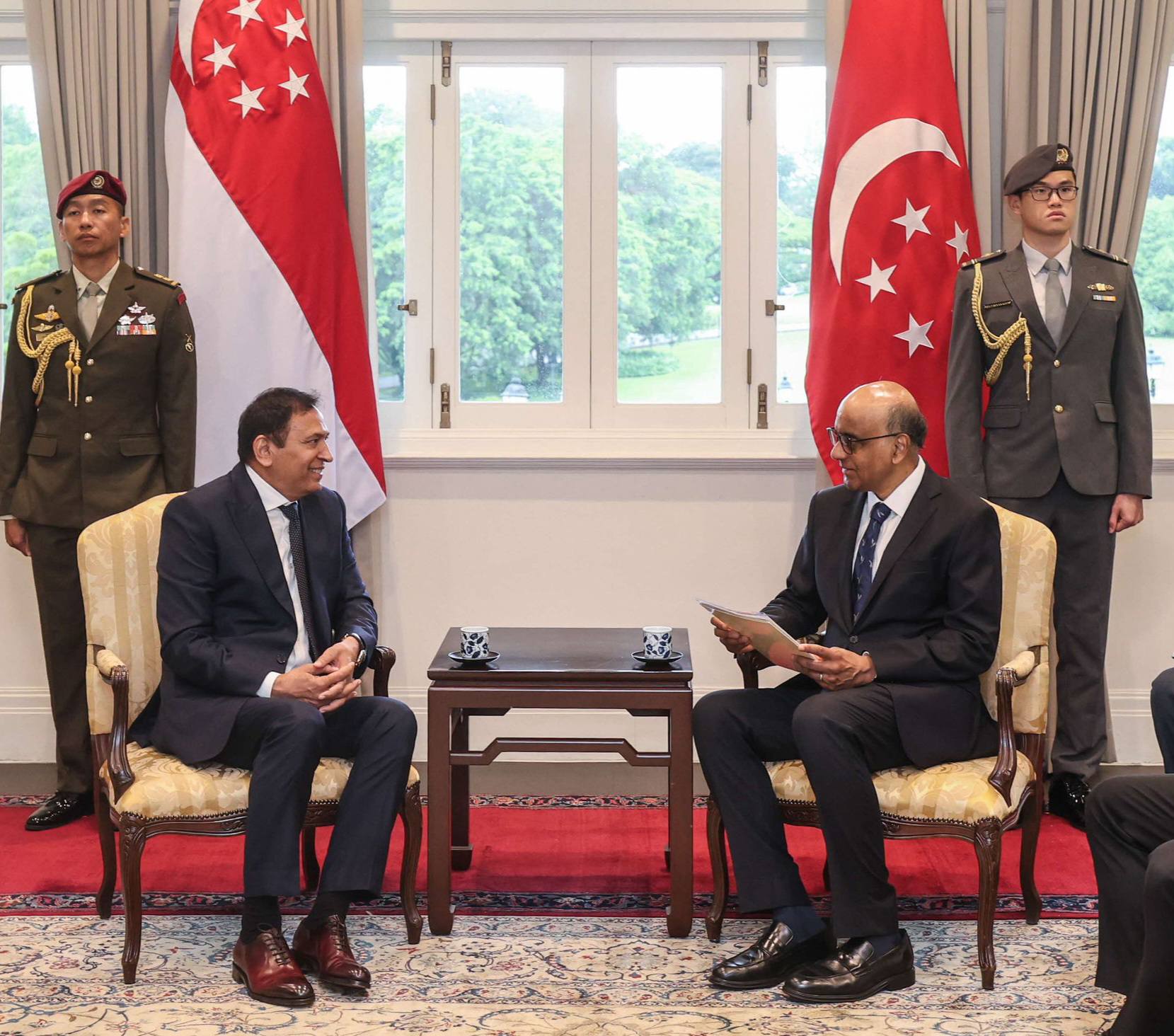 Ambassador Uma Shanker Mishra Presents Credentials to President of Singapore