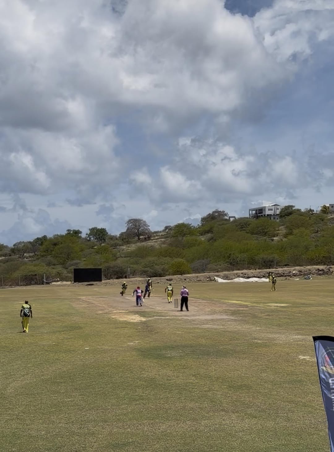 Andrew’s Fireworks Propel St. Thomas Into Semifinals