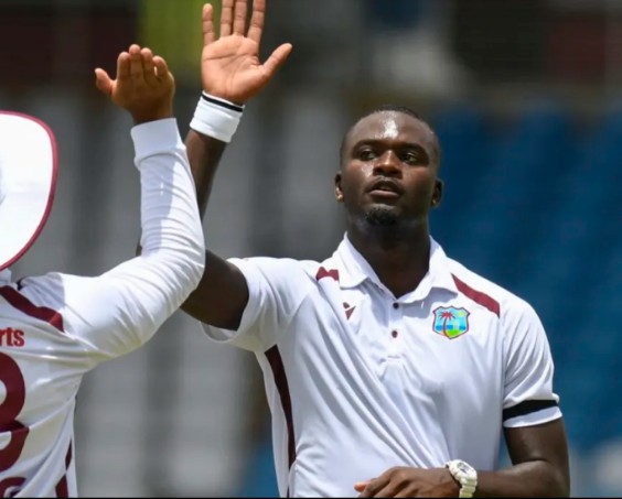 Cricket : Five-Star Seales Extends Pakistan’s Overseas Woes In Pace-Dominated Test