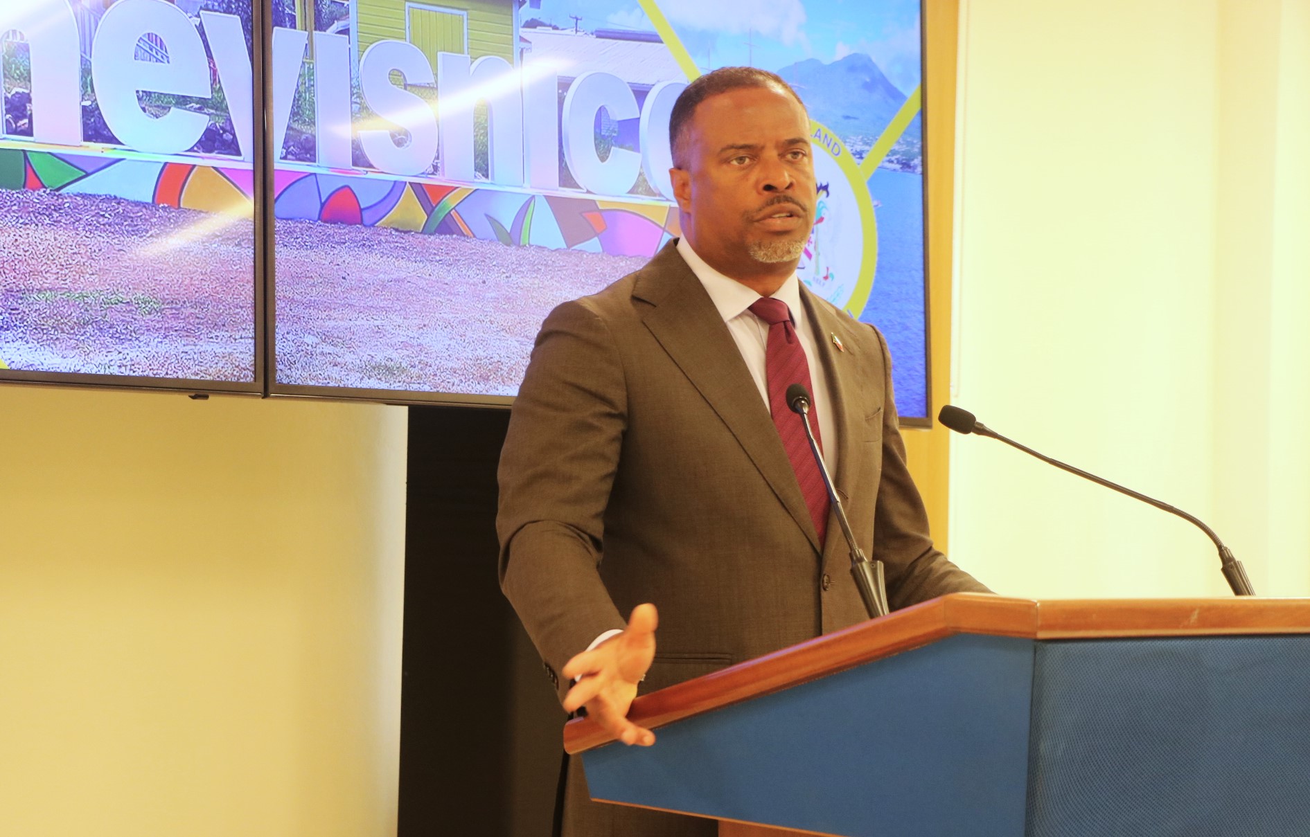 Premier Brantley: NIA Monitoring Fuel Prices with a View to Lowering Electricity Bills